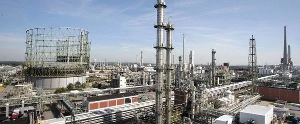 尼龍610等聚酰胺業(yè)務(wù),專(zhuān)注于特種材料